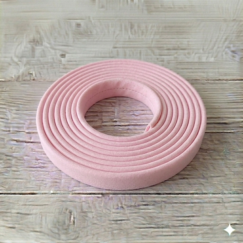Capa de Baño Bordada con Bies Liso