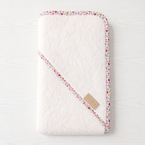 Capas de Baño con Bies de  Flores