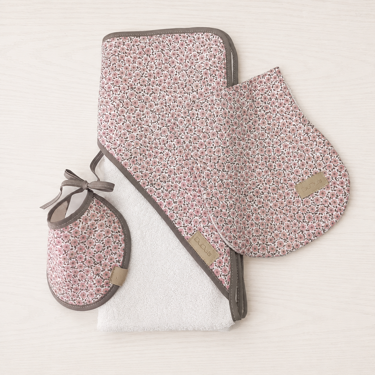Conjunto de Bienvenida Flor SiN PERSONALIZAR